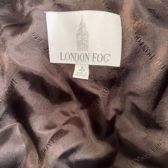 London Fog Trench Coat - With removeable liner - Picture 3 of 7